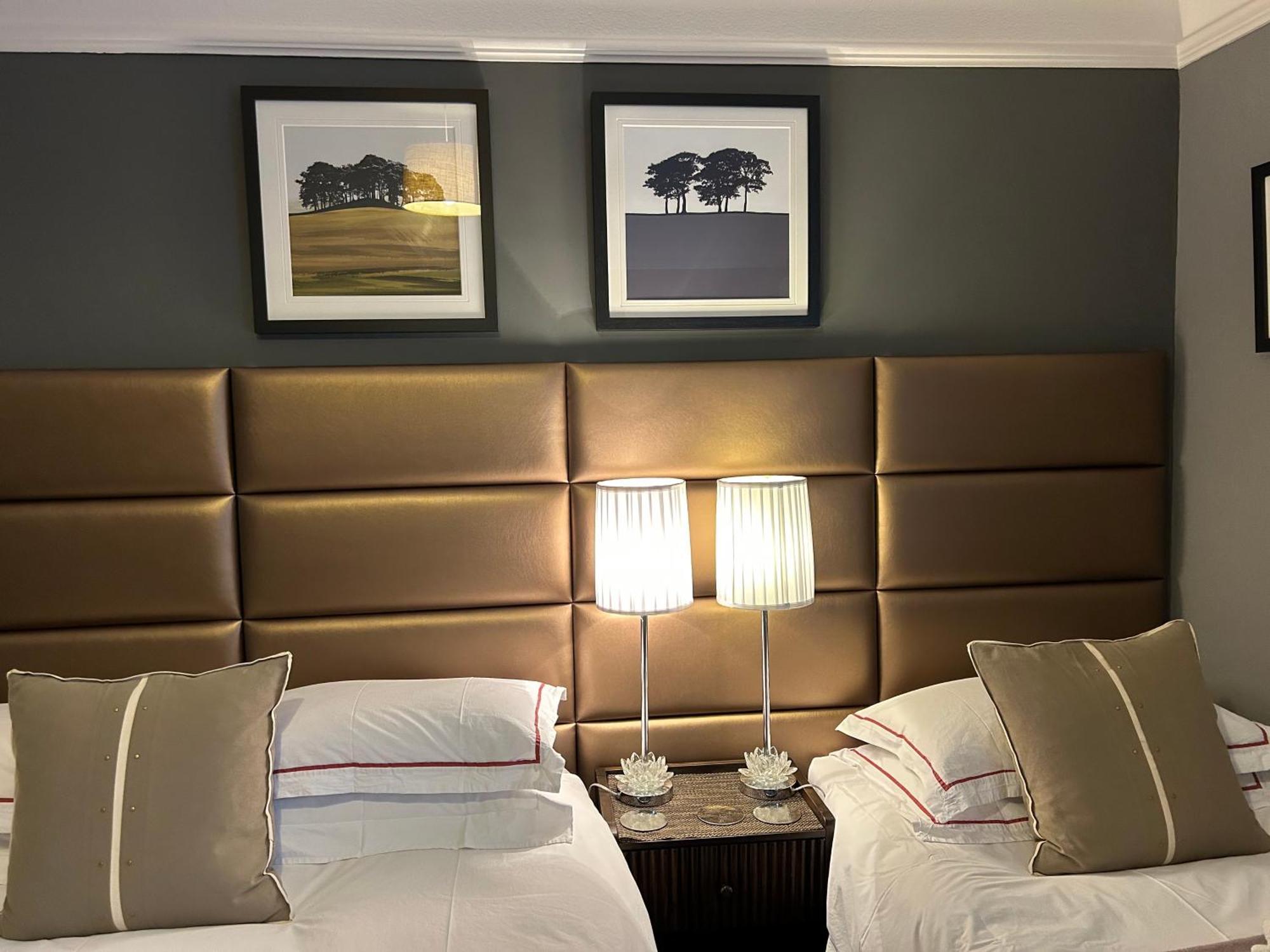 Hotel Worth House CBG Esterno foto