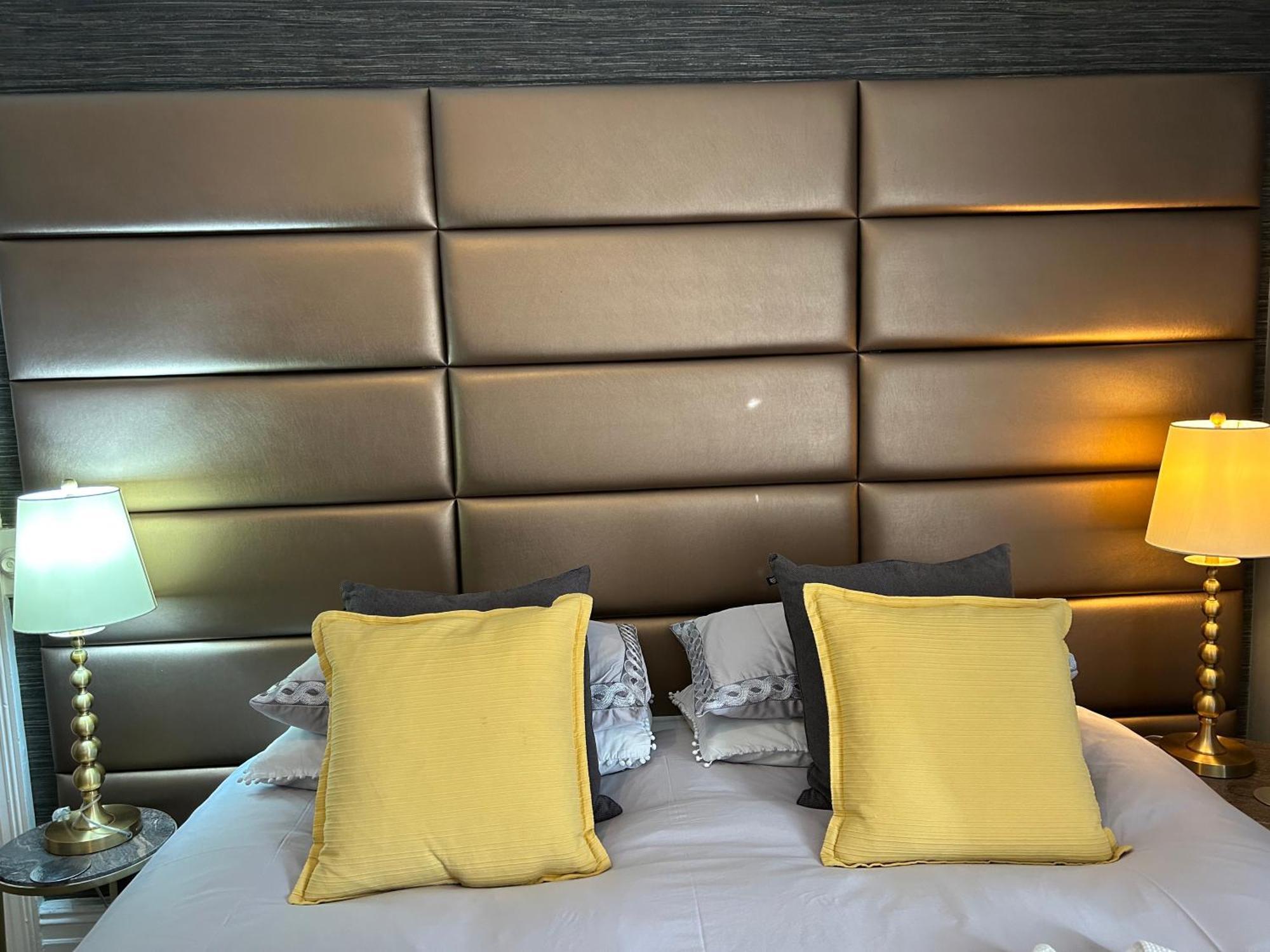 Hotel Worth House CBG Esterno foto