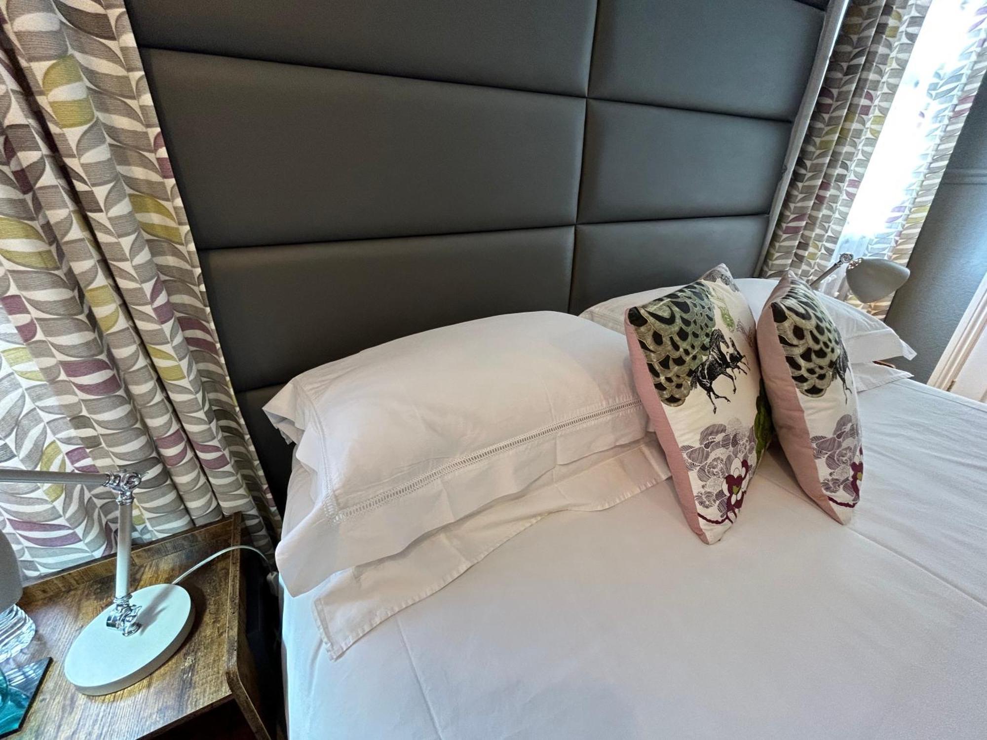 Hotel Worth House CBG Esterno foto