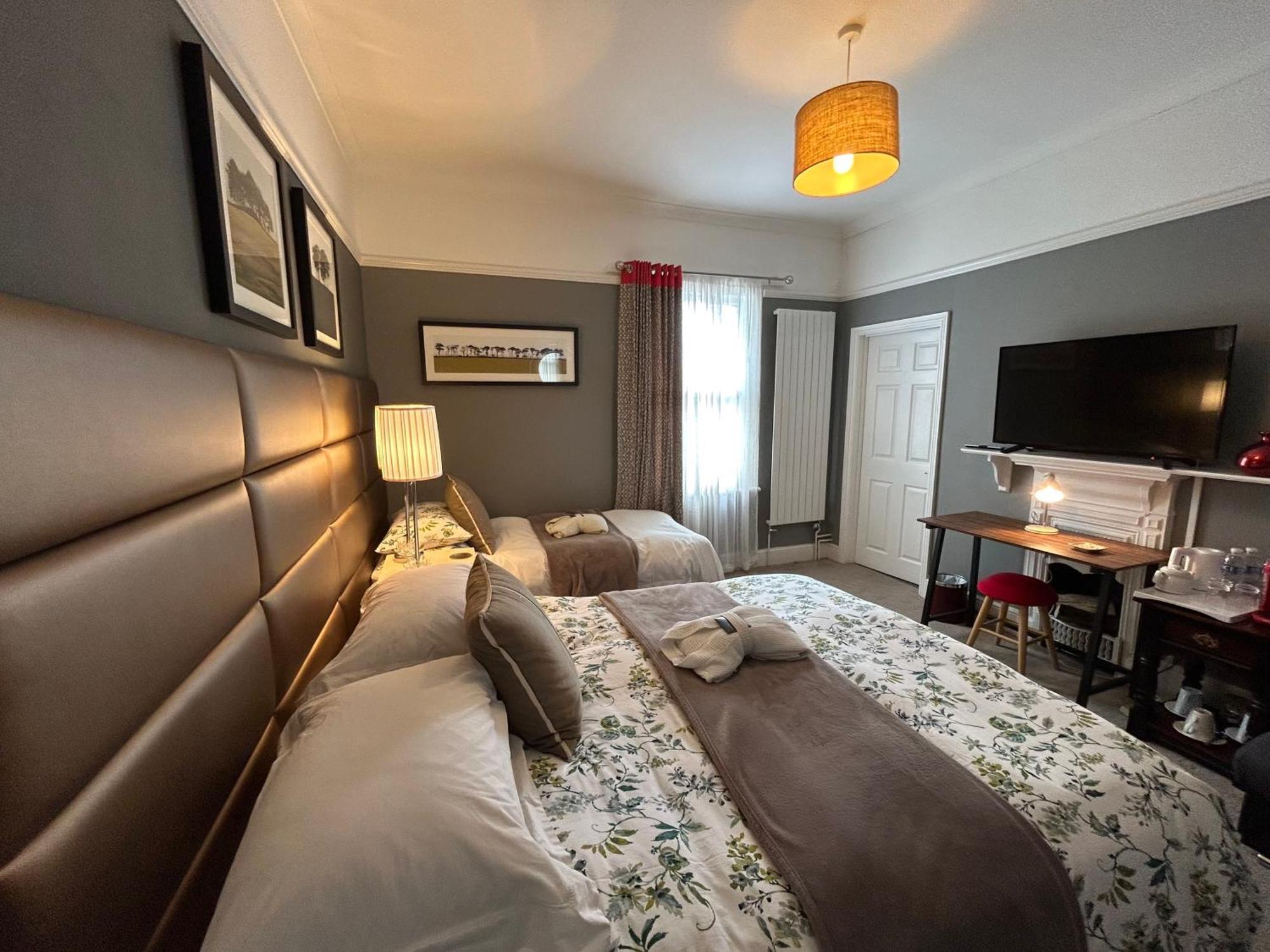 Hotel Worth House CBG Esterno foto