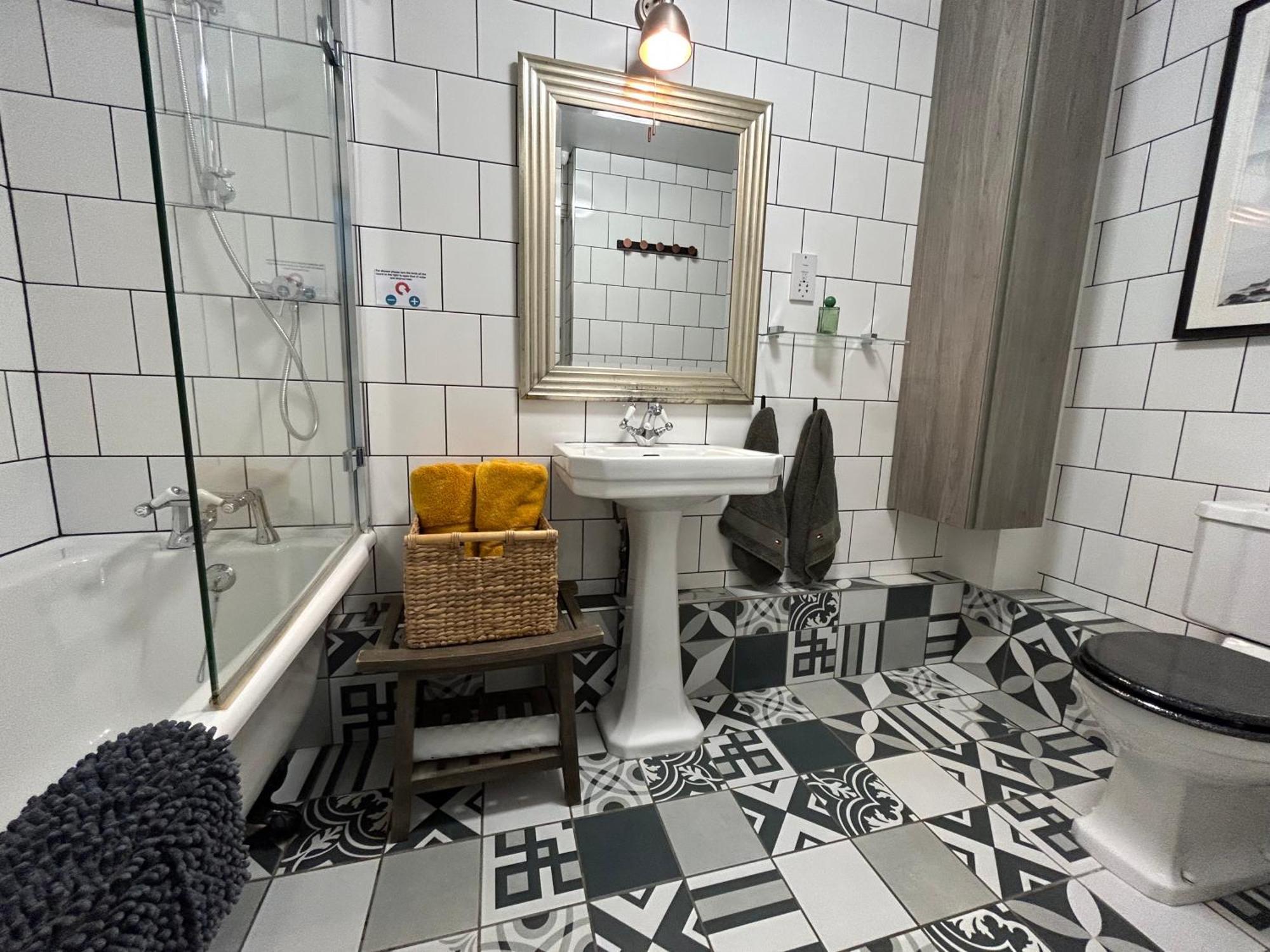 Hotel Worth House CBG Esterno foto