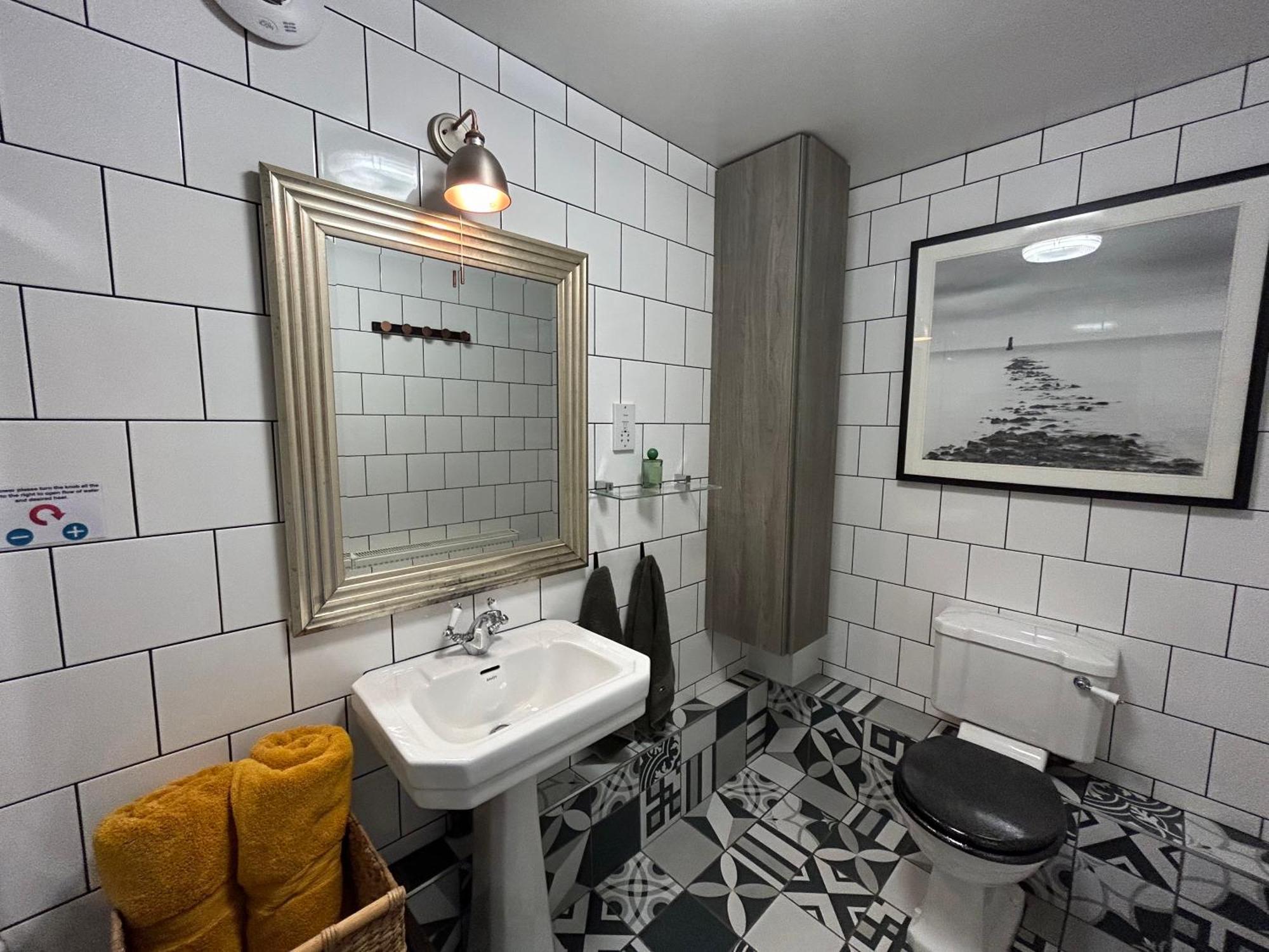 Hotel Worth House CBG Esterno foto
