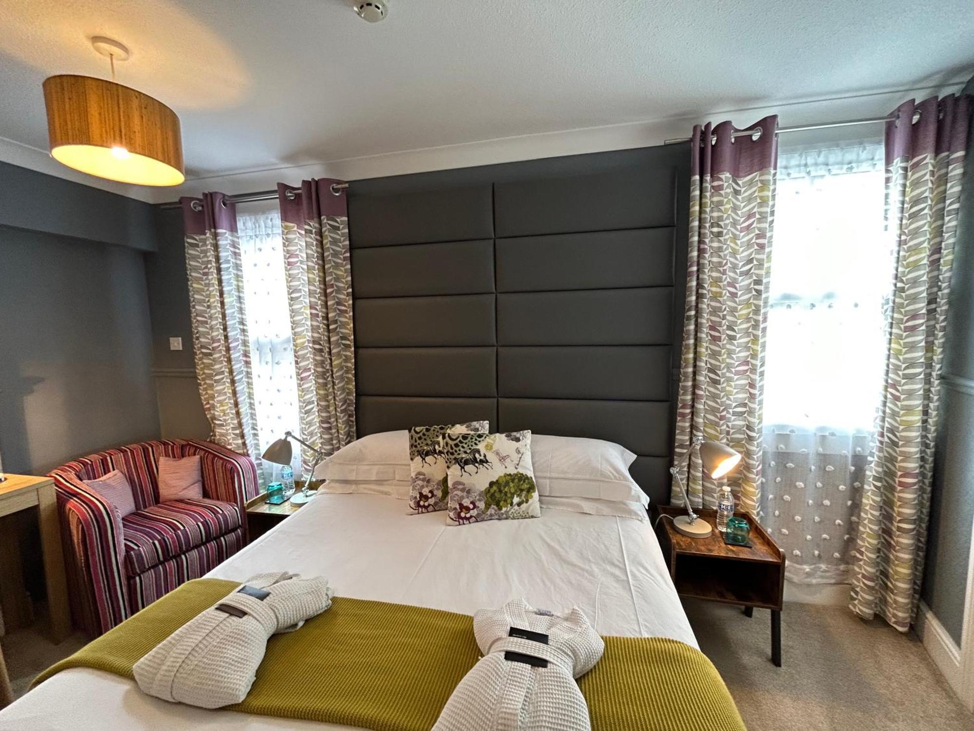 Hotel Worth House CBG Esterno foto